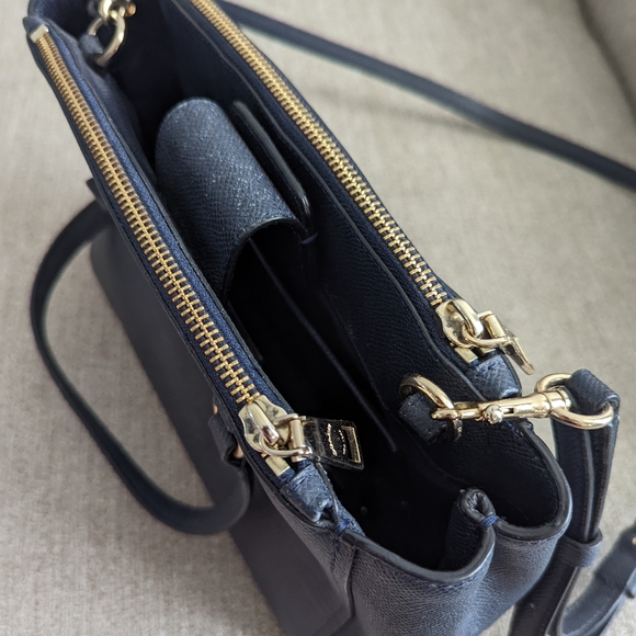 Coach crossbody top handle bag - Picture 4 of 16